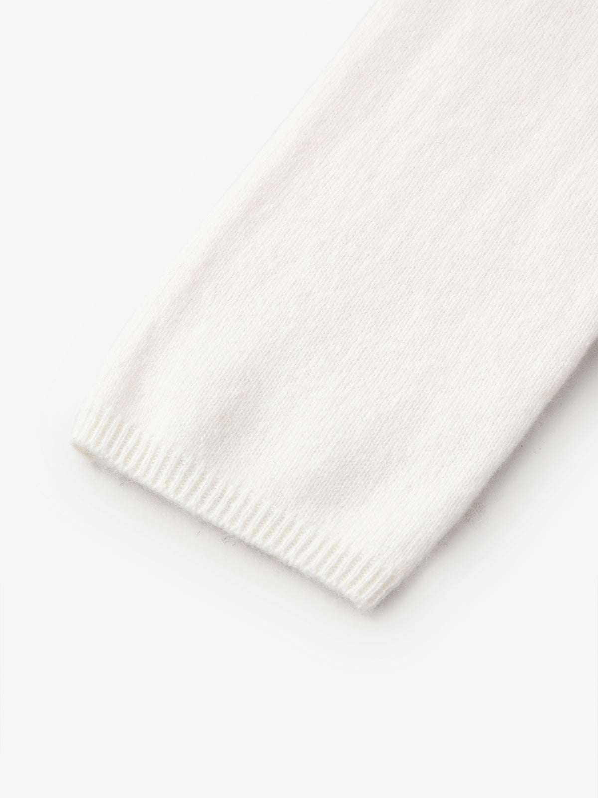 White Slim Fit Cashmere Sweater 599A133005Q