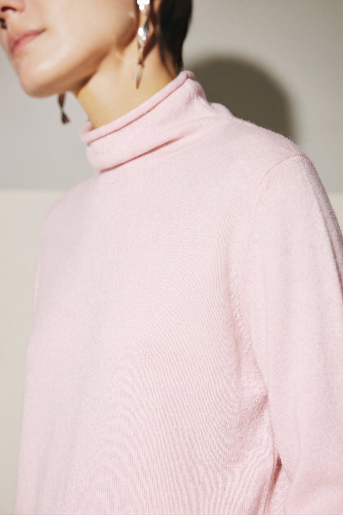 Soft Cashmere Wool Funnel-Neck Sweater