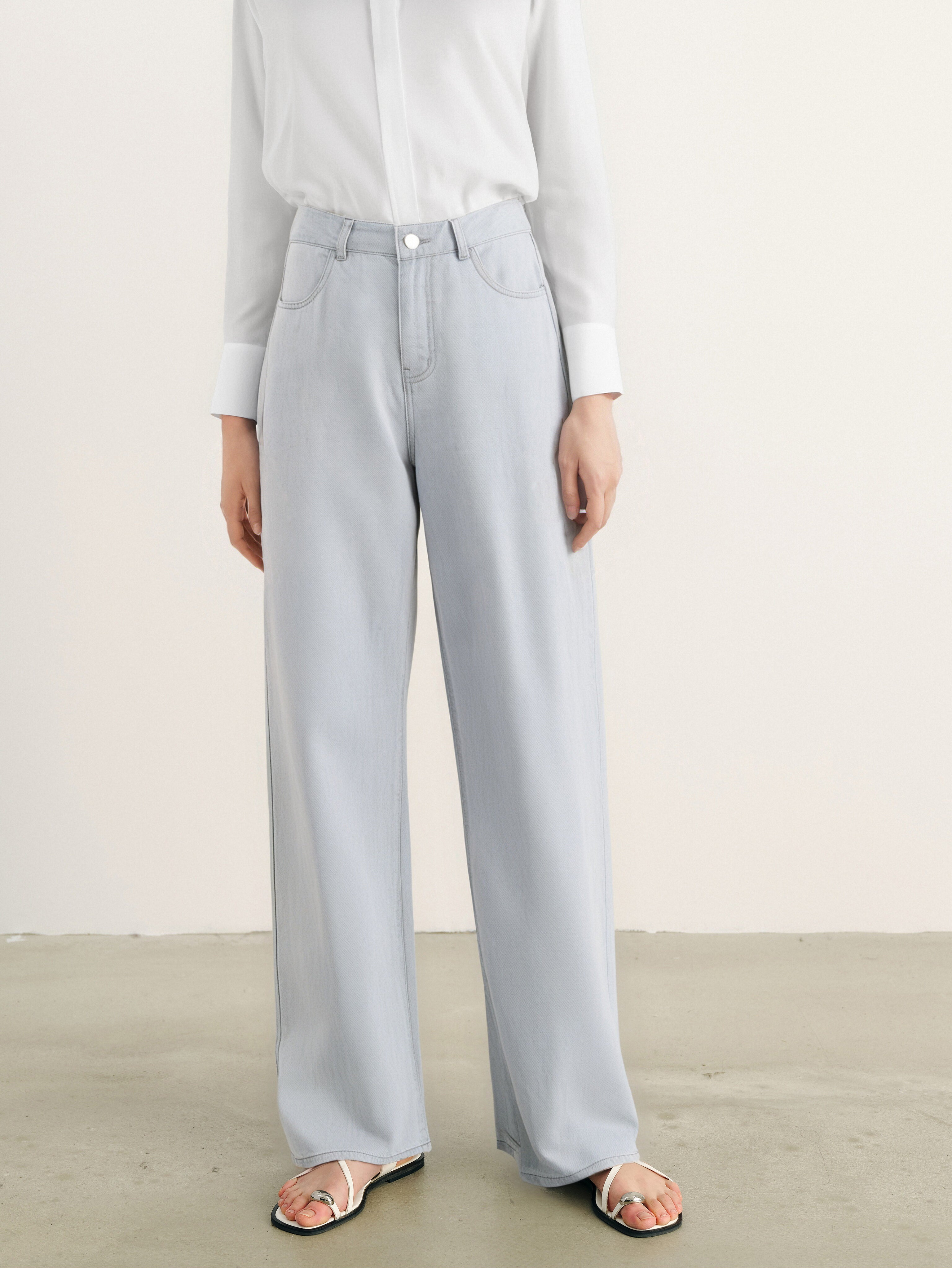 Slim-Fit Jeans