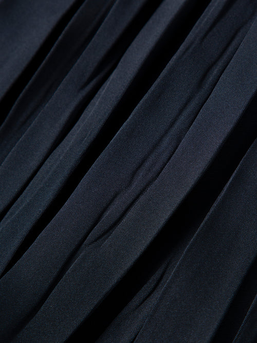 Load image 1 in gallery view. Elastic-Waist Pleated Maxi Skirt