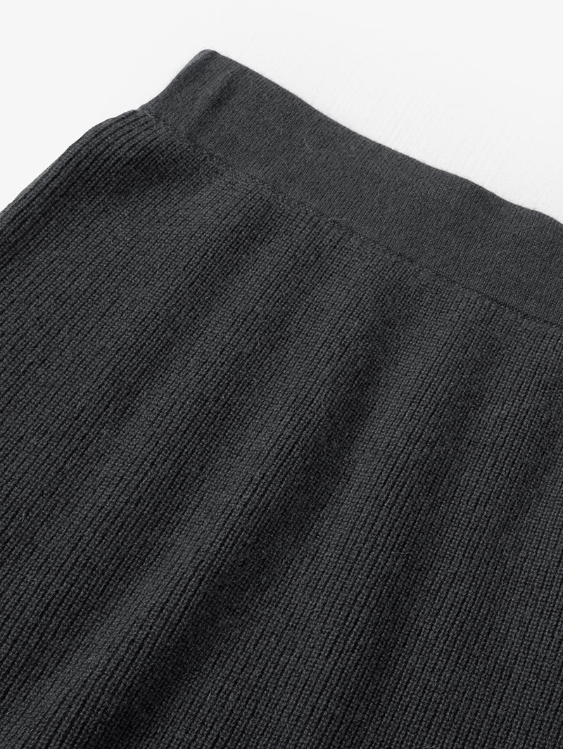 Straight cashmere skirt