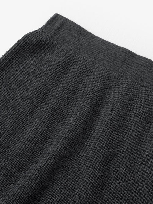 Load image 1 in gallery view. Straight cashmere skirt
