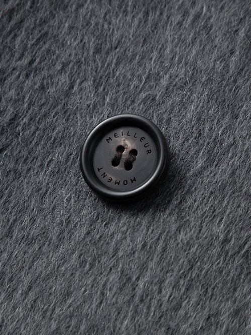 Load image 1 in gallery view. Peak Lapel Wool Alpaca Coat - MEILLEUR MOMENT OFFICIAL STORE NEW YORK 