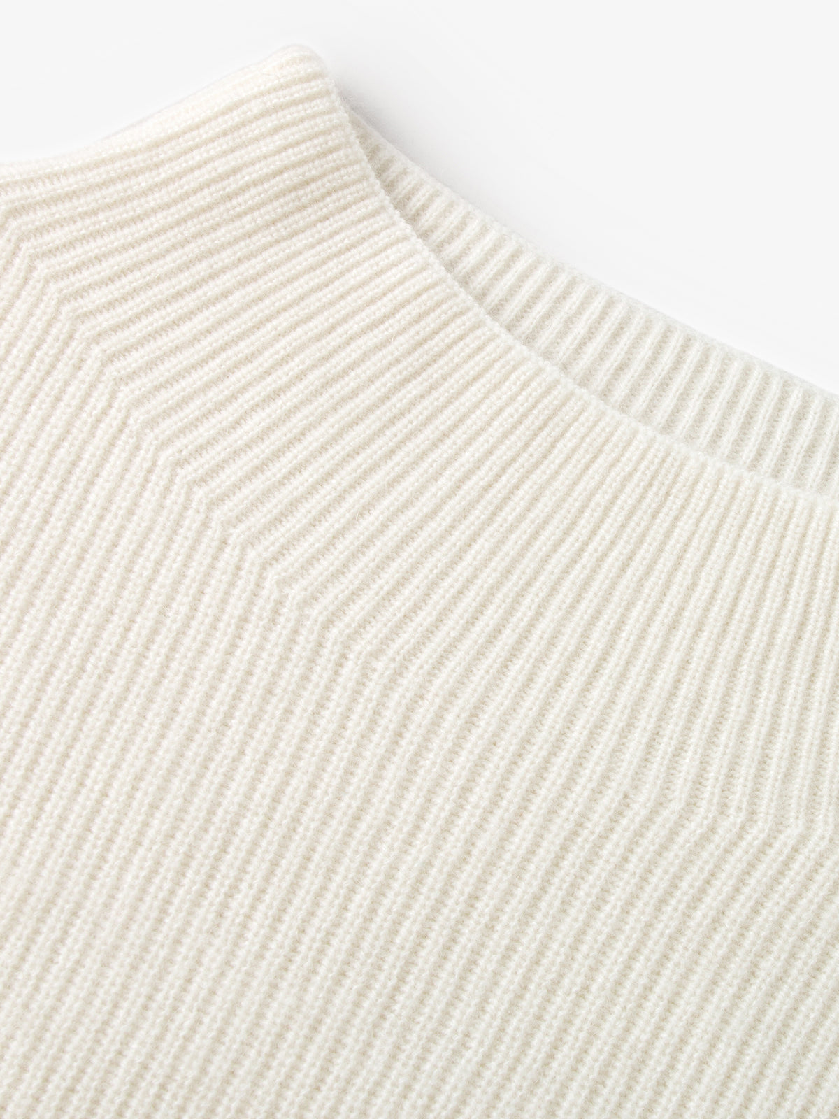 100% Cashmere Relaxed Fit Sweater 5EA131081