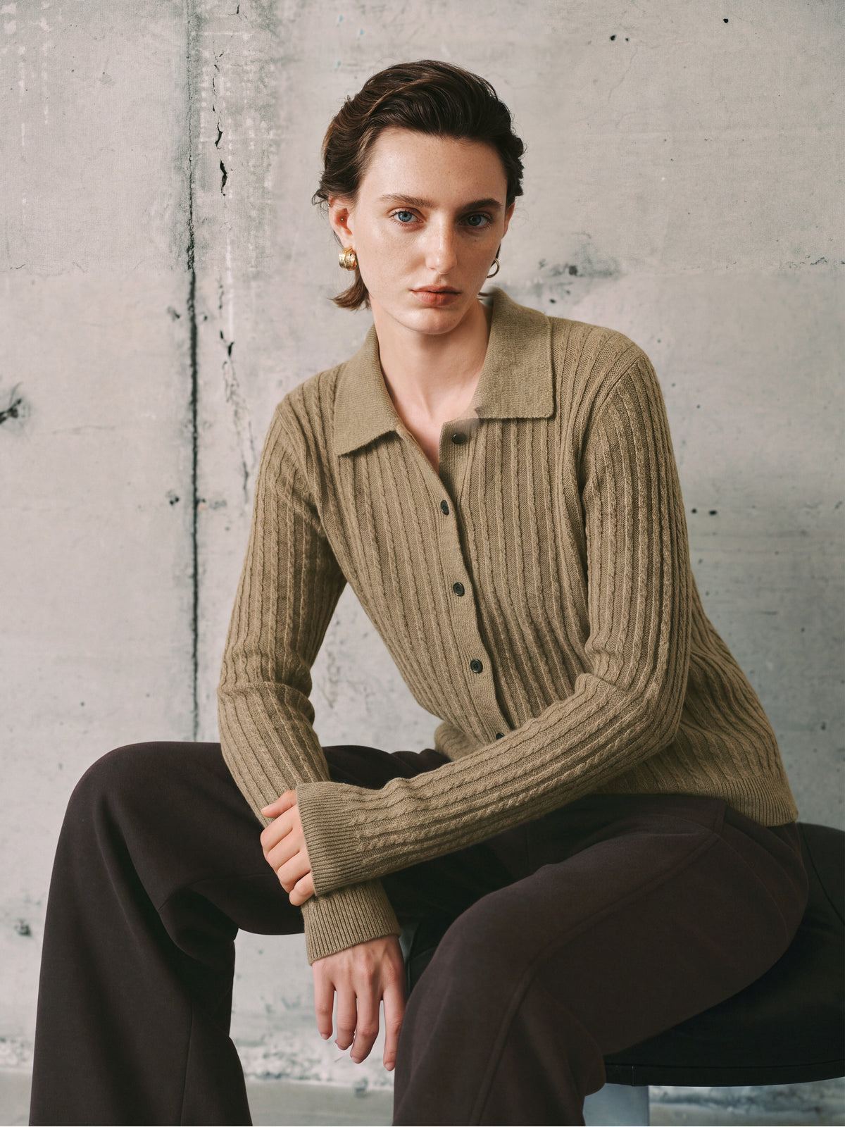 Ribbed Collared Cashmere Sweater
