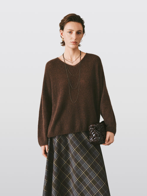 Load image 1 in gallery view. V-Neck Relaxed Silk-Cashmere Sweater