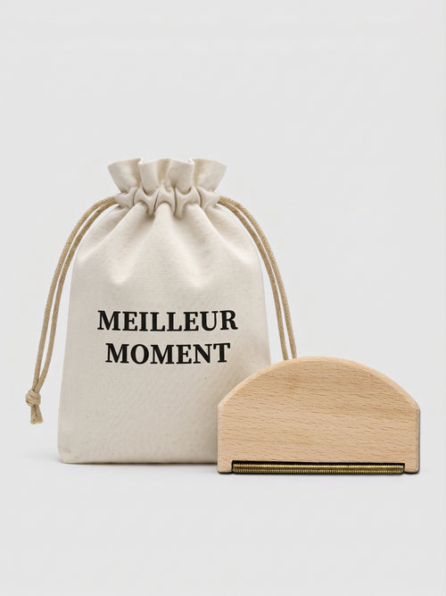 Load image 1 in gallery view. Wooden Cashmere Comb