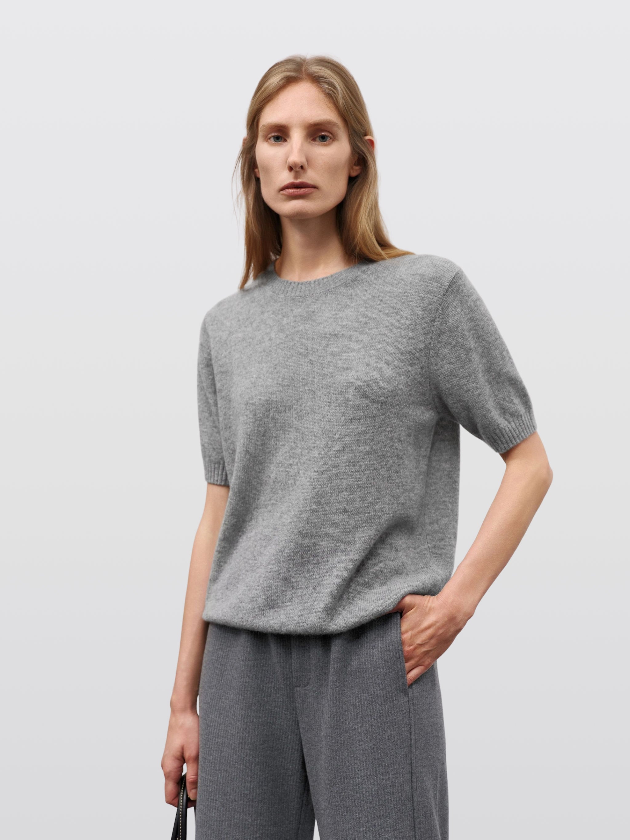 Crew Neck Short Sleeve Knit Sweater