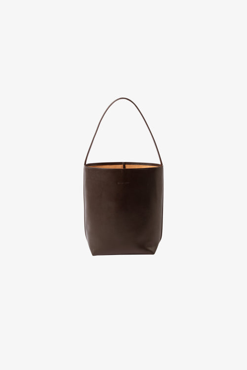 Load image 1 in gallery view. Minimal Leather Shoulder Bag