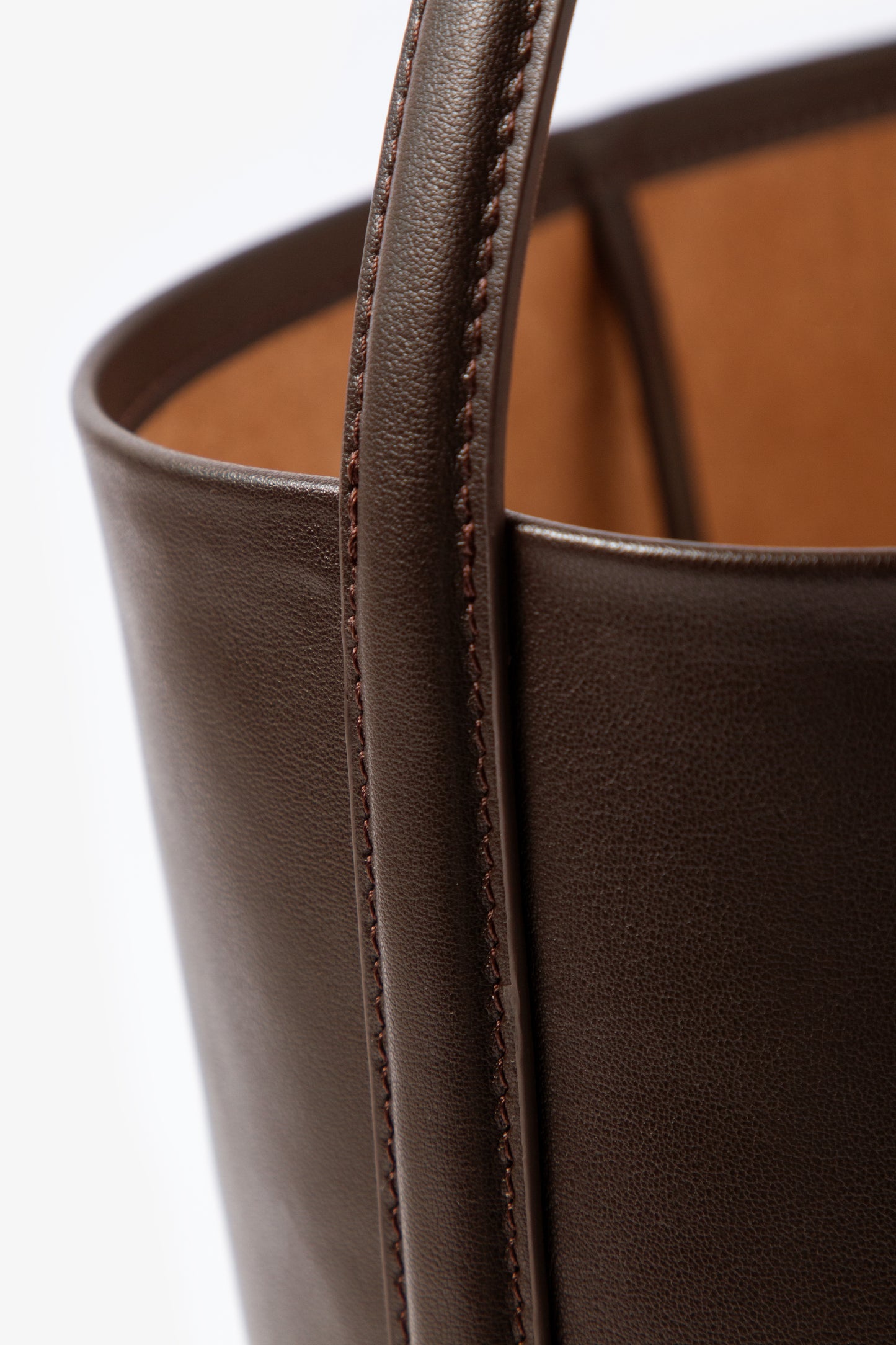 Minimal Leather Shoulder Bag