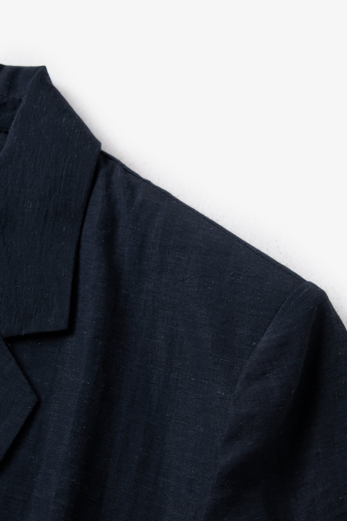 Structured Shoulder One-Button V-Neck Short-Sleeve Blazer