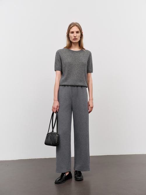 Load image 1 in gallery view. Lightweight Cashmere-Silk Short-Sleeve Sweater