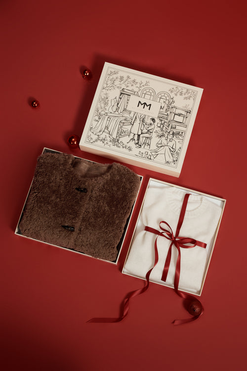 Load image 1 in gallery view. Premium Gift Box